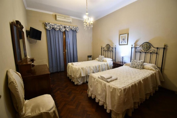 Hostal El Cerrito image 8